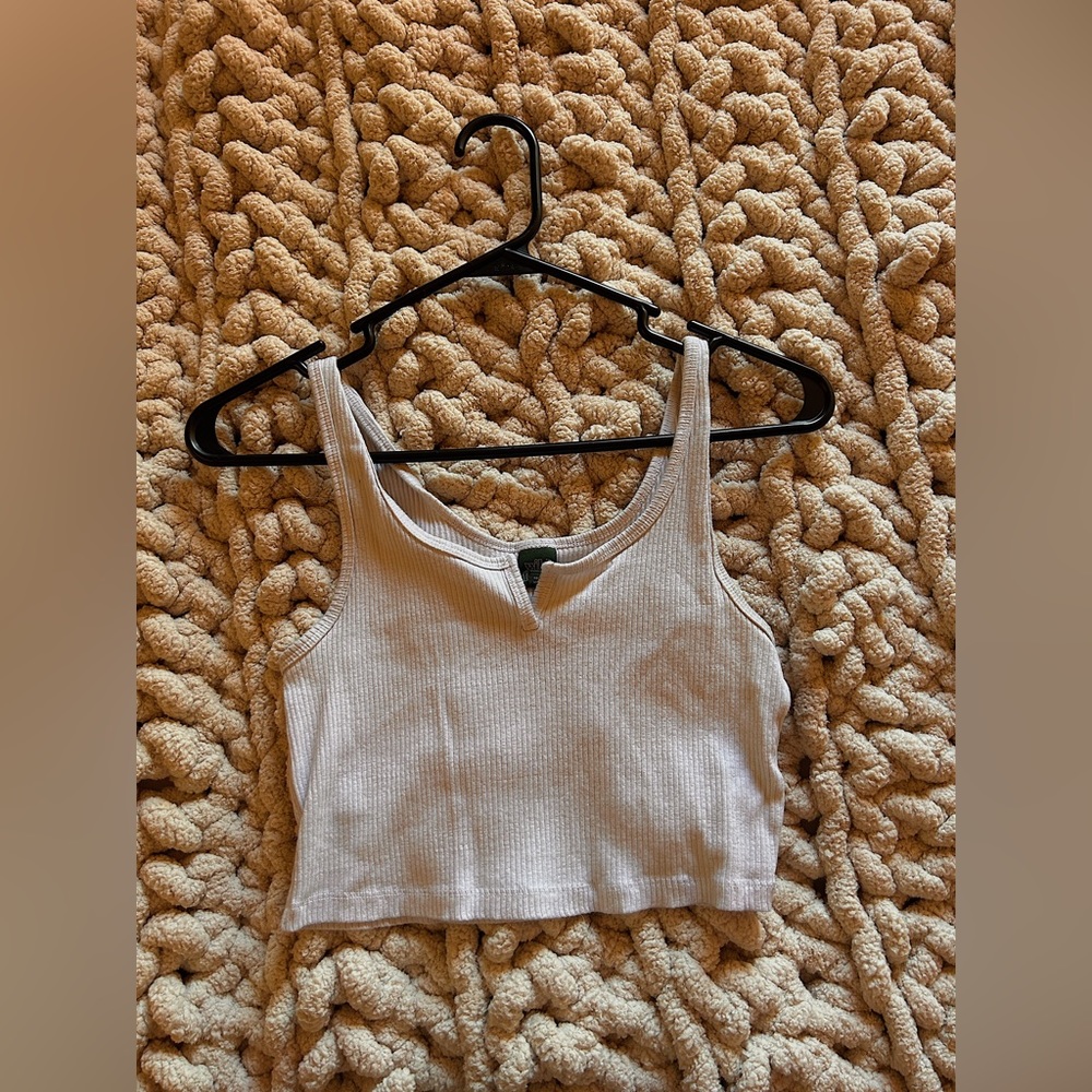 Cropped tank